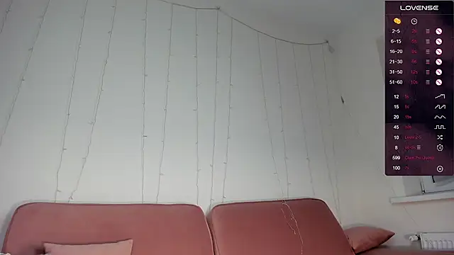 Ria Woodss online show from 01-06-25, 05:06