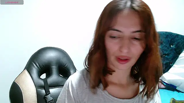 Kate lorens9 online show from 01-28-25, 01:50