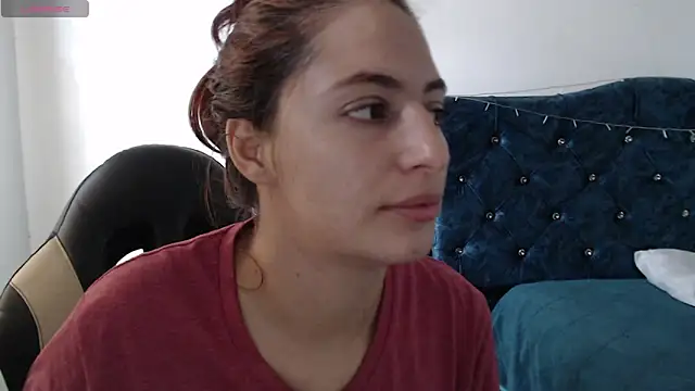 Kate lorens9 online show from 03-19-25, 01:40