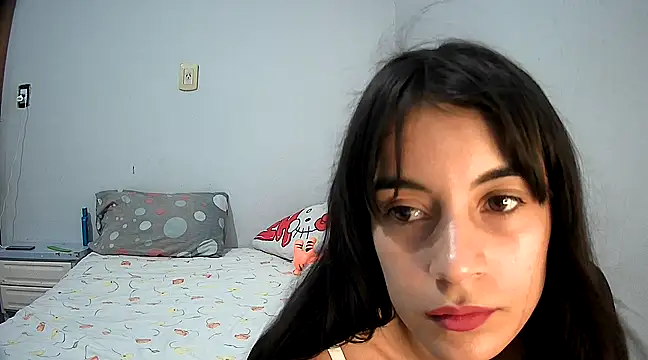 Snapshot of melodybar27 chatting on 02-02-25, 10:13 melodybar27 online show from 02-02-25, 10:13