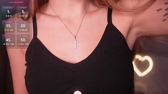 ErinLewist online show from 06-03-26, 01:08