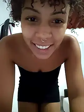 Julia Pretinha online show from 12-29-24, 02:27