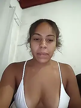 Julia Pretinha online show from 02-01-26, 03:49