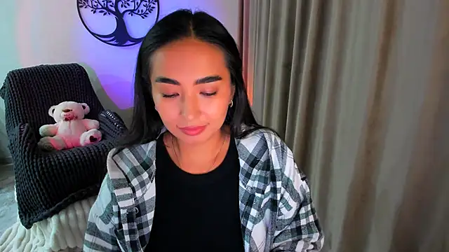 worldofkim online show from 10-08-25, 02:58