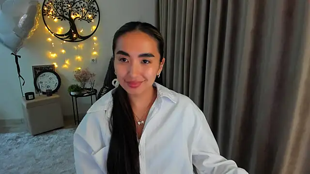 worldofkim online show from 05-02-26, 08:14
