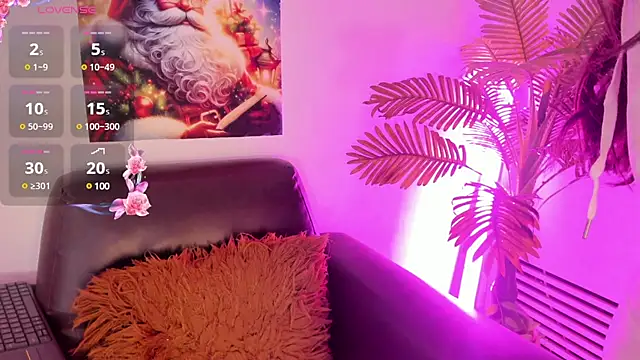 Miia Thompsonn online show from 12-29-24, 09:30