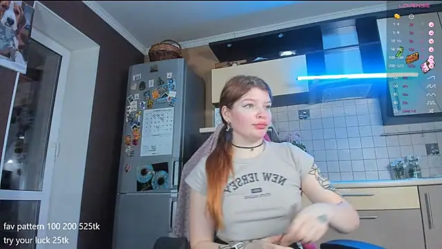 Snapshot of lil_lia chatting on 12-05-24, 08:44 lil lia online show from 12-05-24, 08:44