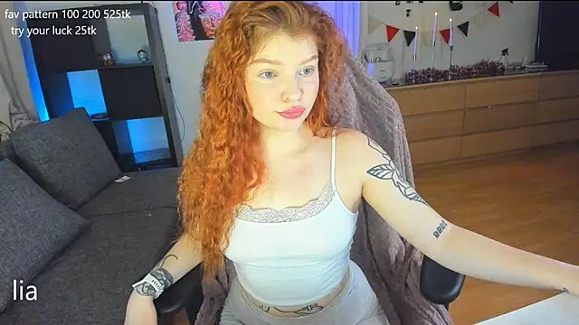 Snapshot of lil_lia chatting on 01-16-25, 01:36 lil lia online show from 01-16-25, 01:36