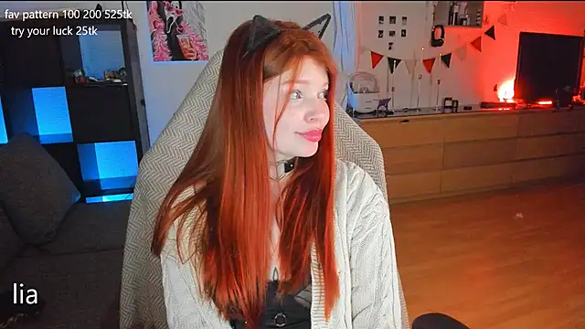 Snapshot of lil_lia chatting on 02-07-25, 12:09 lil lia online show from 02-07-25, 12:09