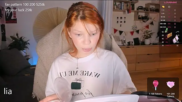 lil lia online show from 11-10-25, 07:46