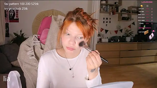 lil lia online show from 11-14-25, 09:24