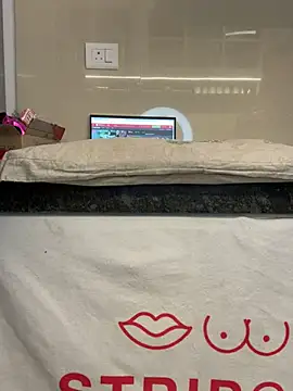 Miss  Malaika online show from 03-17-25, 01:08