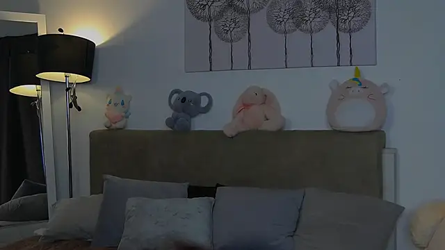 Snapshot of CassKiera chatting on 10-08-25, 05:05 CassKiera online show from 10-08-25, 05:05