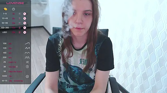 LisaHeart online show from 12-11-24, 02:54
