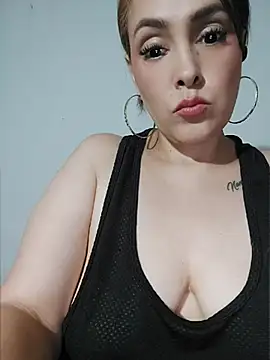 Miss Agatha online show from 03-19-26, 01:09