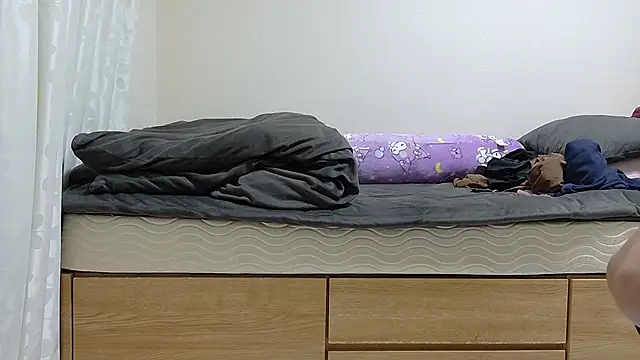 mini 69 online show from 10-27-25, 09:46