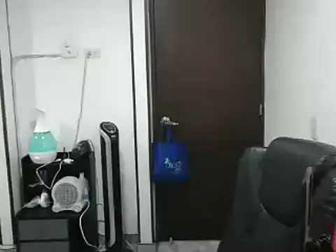 CarolinaRincon online show from 03-06-25, 08:27