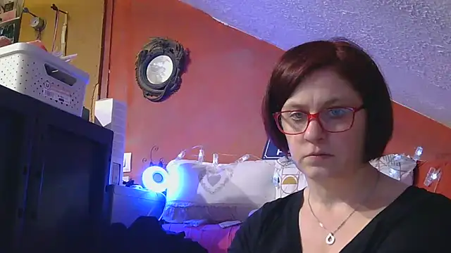 lanax online show from 04-21-26, 02:56