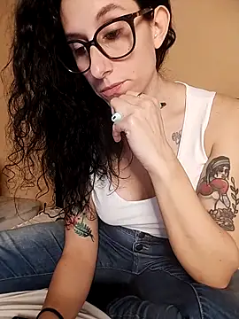 Snapshot of SofiaMori chatting on 02-05-26, 01:27 SofiaMori online show from 02-05-26, 01:27