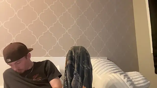 younghungginger online show from 04-20-26, 01:52