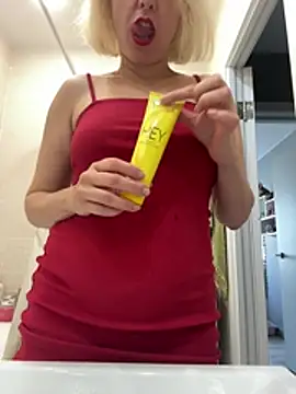 Yourdirtybitch online show from 07-11-26, 07:00