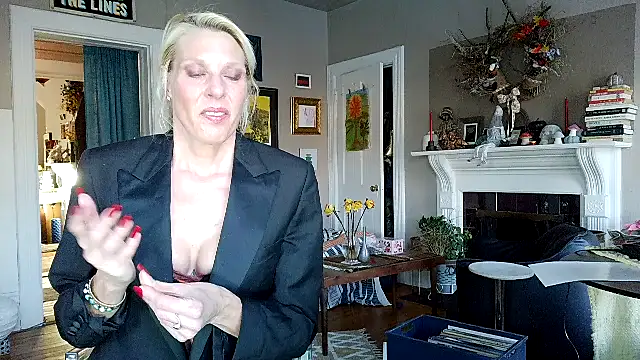 Glamazonx online show from 01-12-26, 03:06