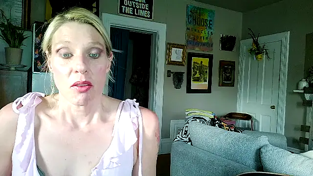 Glamazonx online show from 05-03-26, 12:55