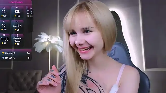 Britney Lynch online show from 03-08-25, 08:35