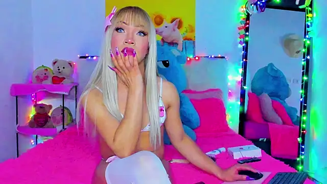 Candy Candy   online show from 01-05-25, 10:29