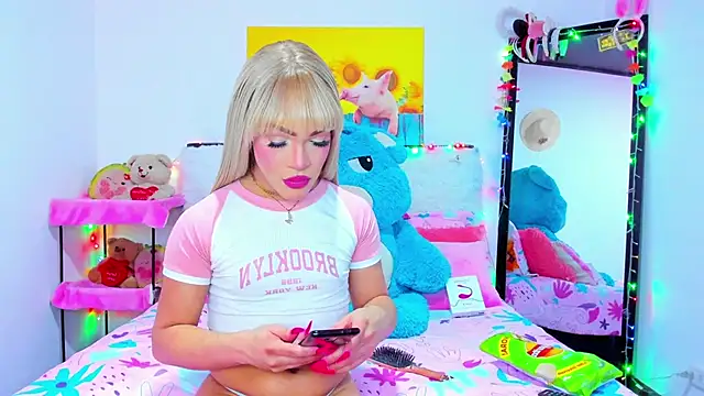 Candy Candy   online show from 09-09-25, 09:47