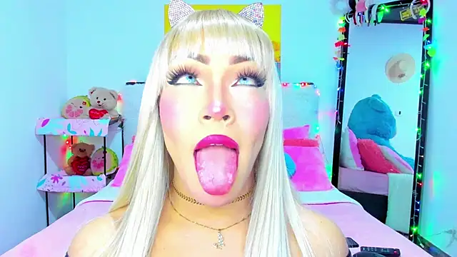 Candy Candy   online show from 09-22-25, 10:23