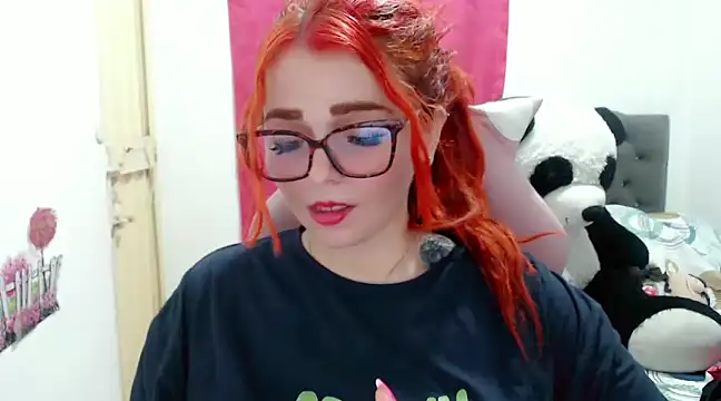 Snapshot of Alexatexa2929 chatting on 01-10-25, 11:18 Alexatexa2929 online show from 01-10-25, 11:18