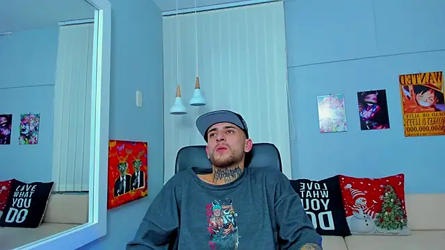 Drako Lamar online show from 12-30-24, 08:04