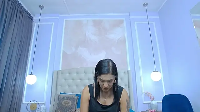 Snapshot of JoannaCox chatting on 02-21-25, 06:48 JoannaCox online show from 02-21-25, 06:48