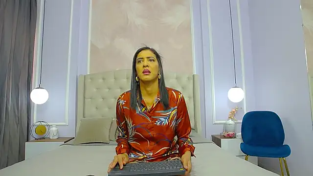 Snapshot of JoannaCox chatting on 03-10-25, 06:45 JoannaCox online show from 03-10-25, 06:45