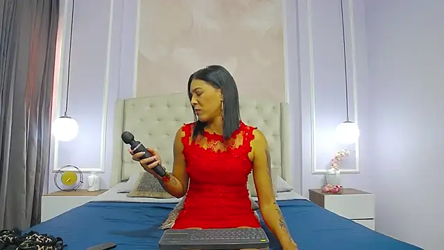 Snapshot of JoannaCox chatting on 09-22-25, 05:59 JoannaCox online show from 09-22-25, 05:59