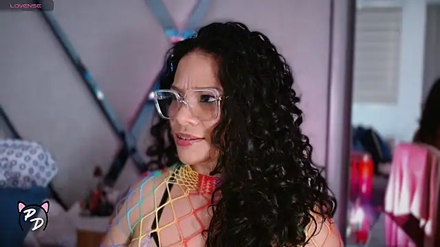 paula daniela1 online show from 05-04-26, 10:28
