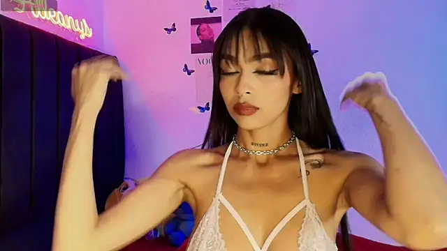 Alleanys Cristal online show from 11-13-25, 07:13