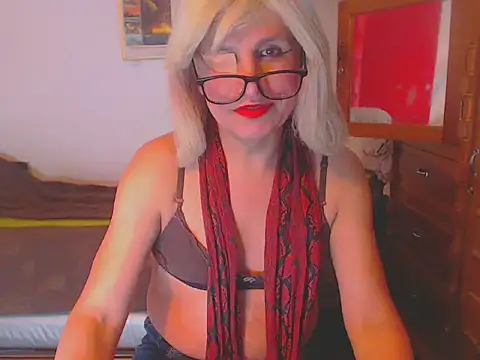 LorenJade online show from 03-10-25, 10:26