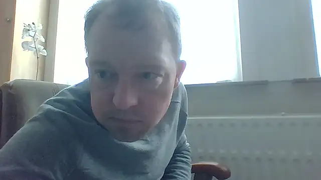 bertolini online show from 02-07-26, 01:37