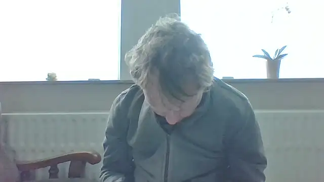 bertolini online show from 05-12-26, 01:08