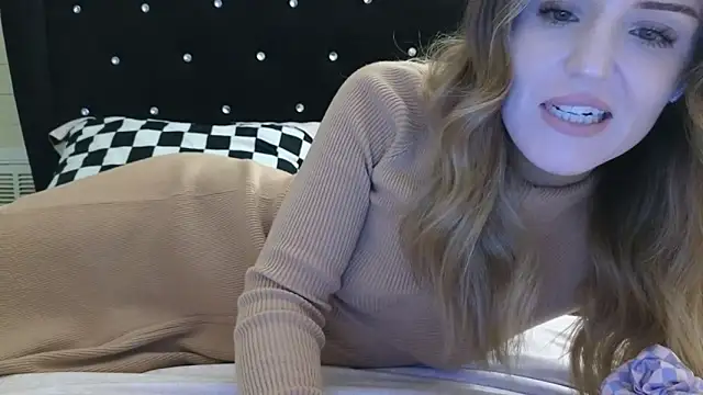 Snapshot of sexylilly69 chatting on 05-03-26, 03:12 sexylilly69 online show from 05-03-26, 03:12