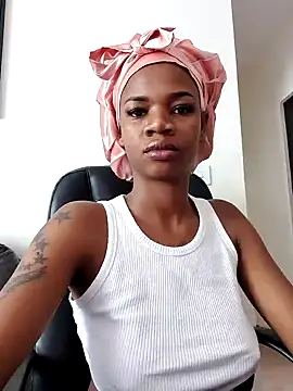 Snapshot of Sexy-Aljan chatting on 12-30-24, 08:54 Sexy-Aljan online show from 12-30-24, 08:54