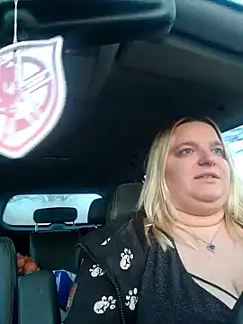 Curvy Lucy online show from 01-07-25, 03:44
