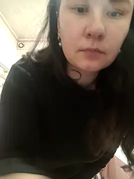 AlexaLexie online show from 02-08-25, 01:22