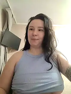 AlexaLexie online show from 12-01-25, 06:18