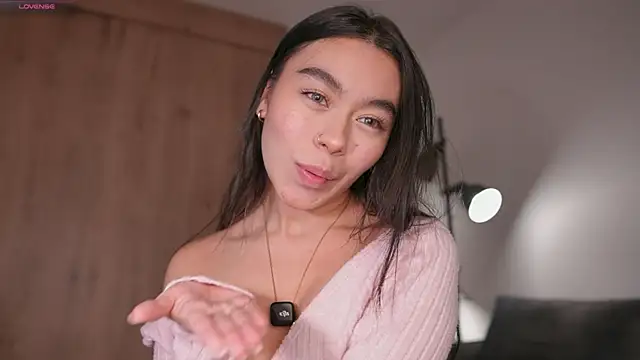 GigiLee  online show from 11-12-25, 11:21