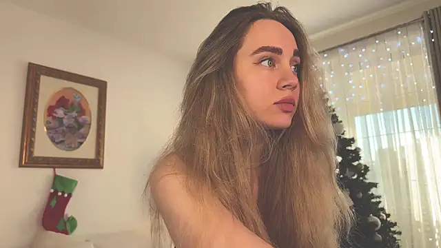 hotexclusive  online show from 01-01-25, 07:41