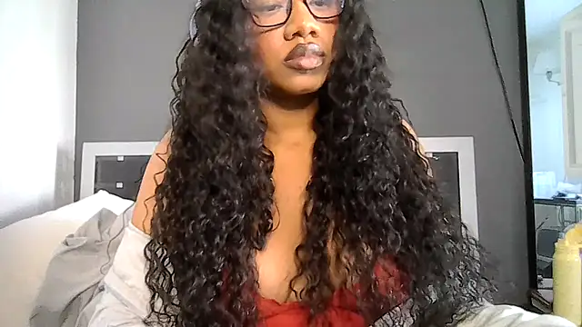 Snapshot of goddessdaisysky chatting on 03-15-26, 07:42 goddessdaisysky online show from 03-15-26, 07:42