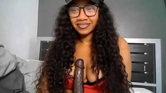 Snapshot of goddessdaisysky chatting on 03-31-26, 10:21 goddessdaisysky online show from 03-31-26, 10:21